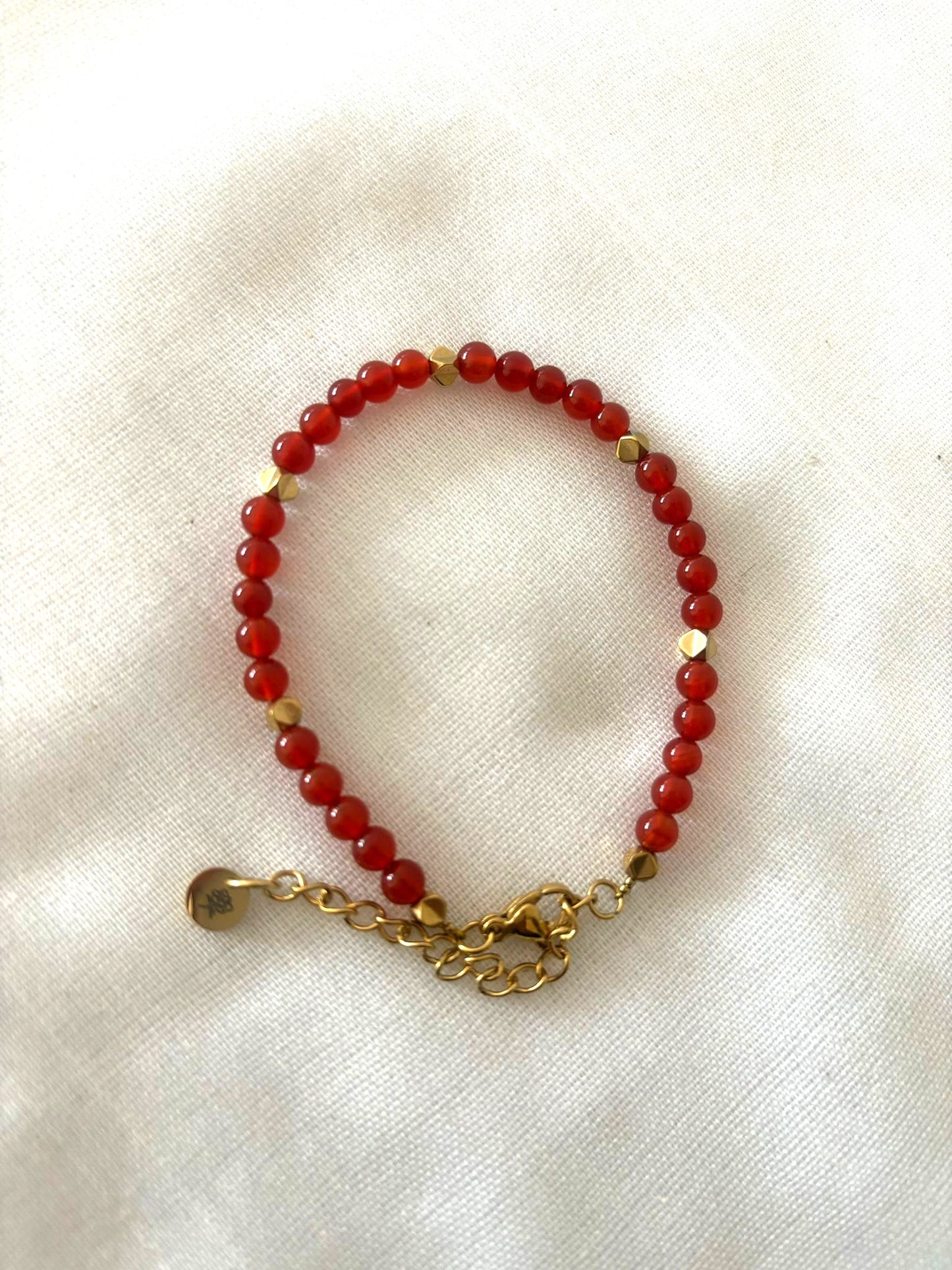 Bracelet "Saya" - Cornaline & hématite dorée